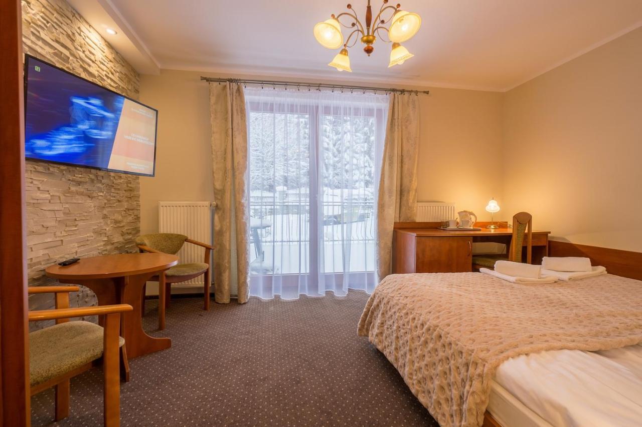 Hotel Diament 2*